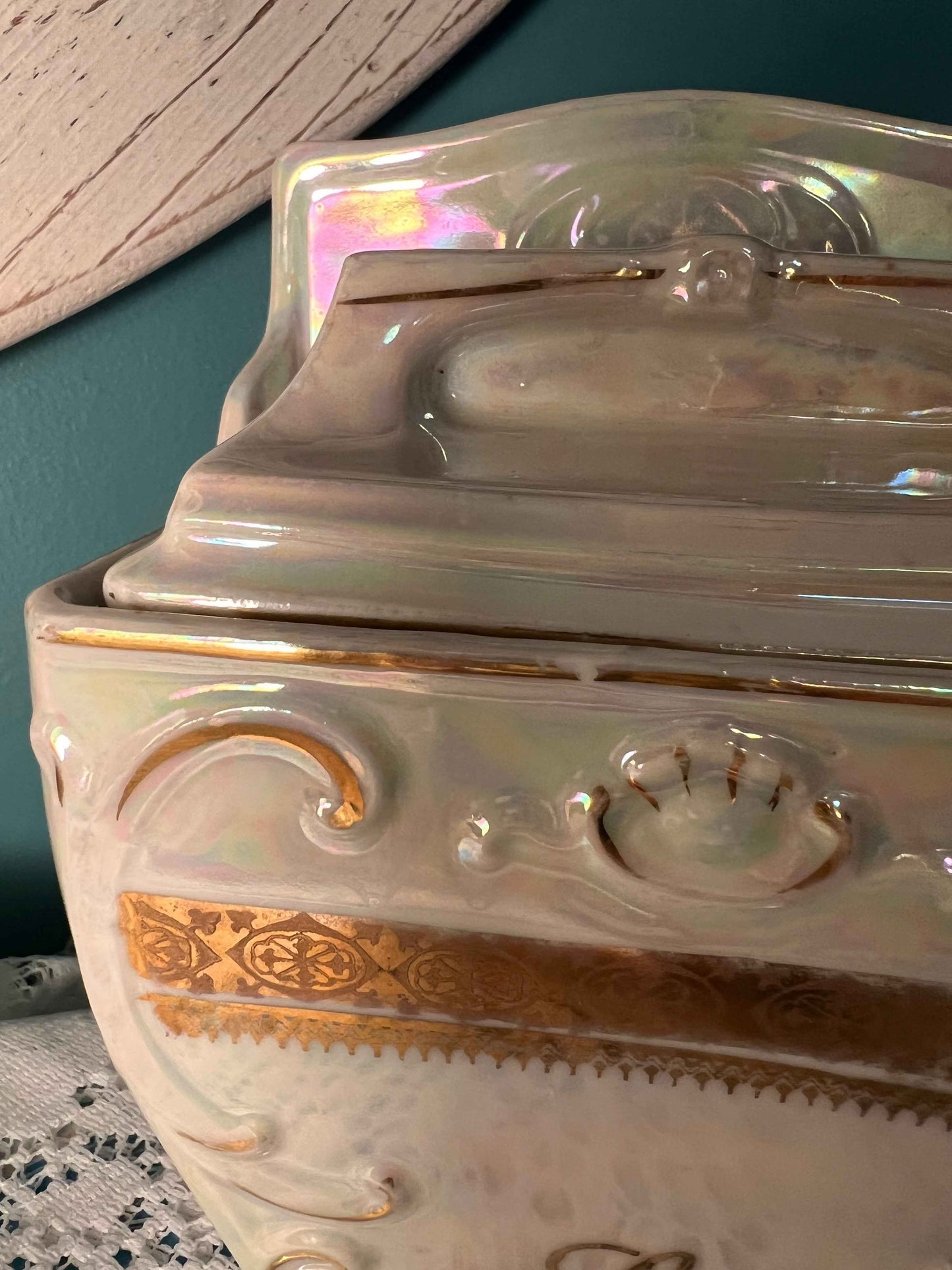 Vintage MEPOCO Opal Lusterware Salt Cellar with Lid – Made in Germany, Mid-Century Collectible