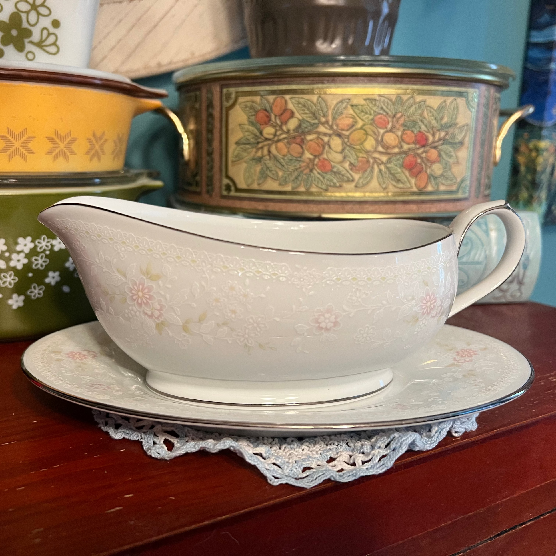 vintage Noritake gravy bowl
