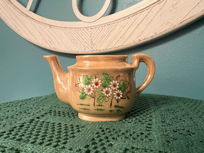 Vintage Occupied Japan Lusterware Child’s Teapot | Daisy Floral Mustard Yellow