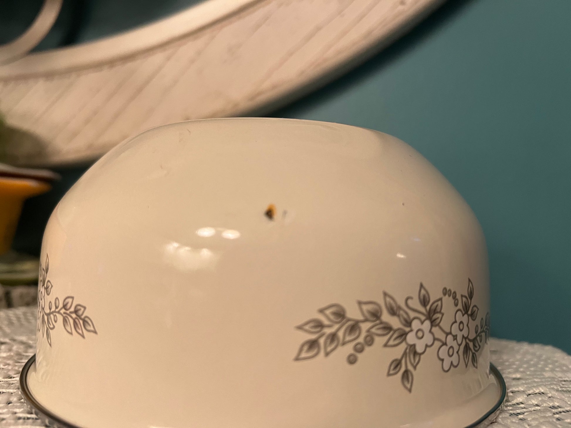 Durable vintage Pfaltzgraff mixing bowls with floral design for collectors