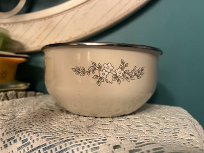 Vintage Pfaltzgraff kitchen accessories
