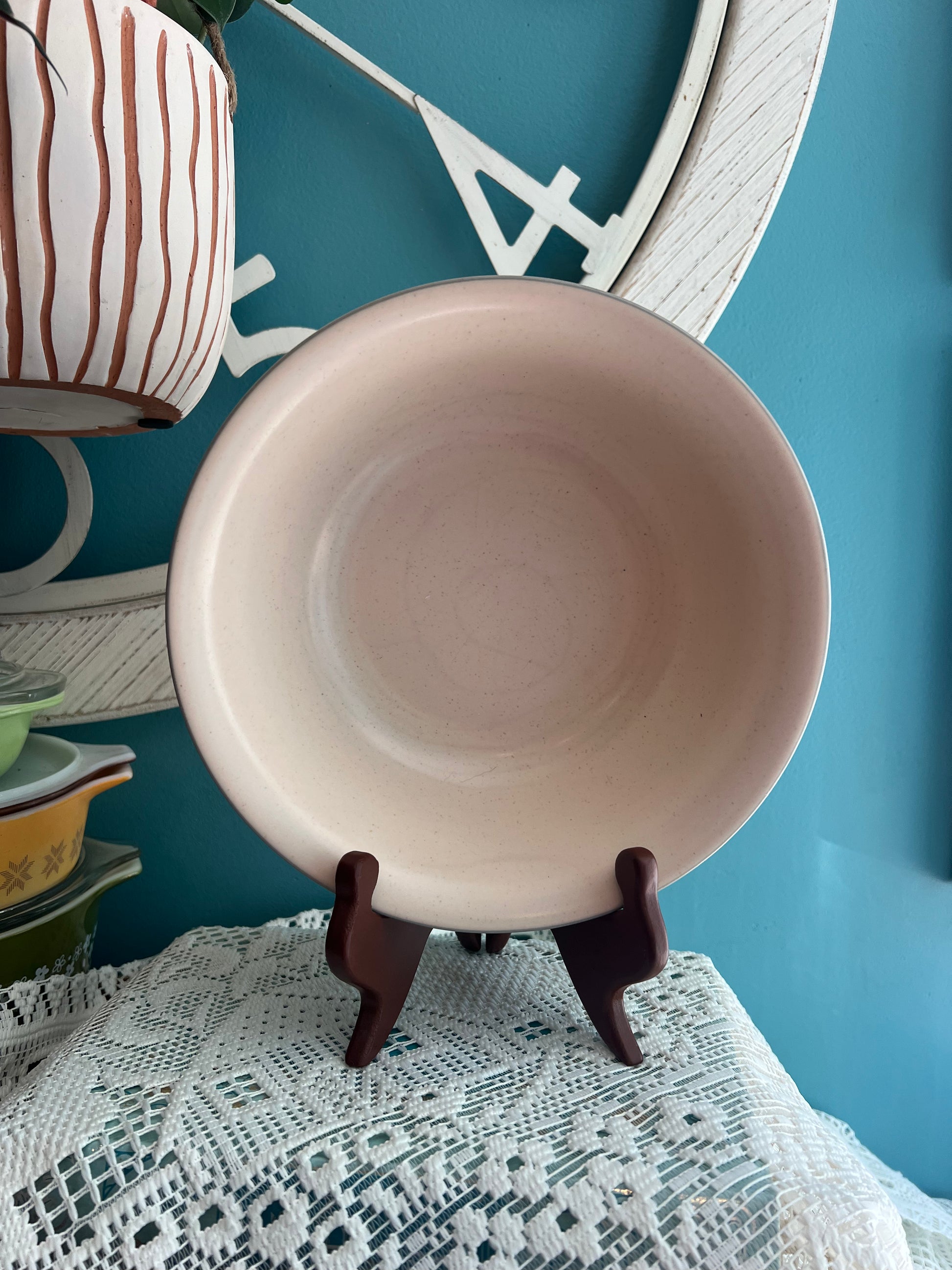 Collectible Pfaltzgraff Remembrance floral pattern bowl 6” wide