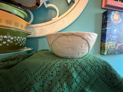 Collectible Pfaltzgraff vintage stoneware Tea Rose bowl