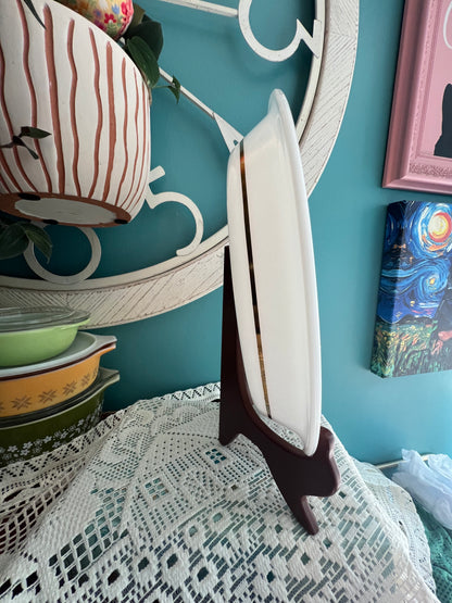 Vintage 1970s Pyrex milk glass pie plate #210 with gold band
