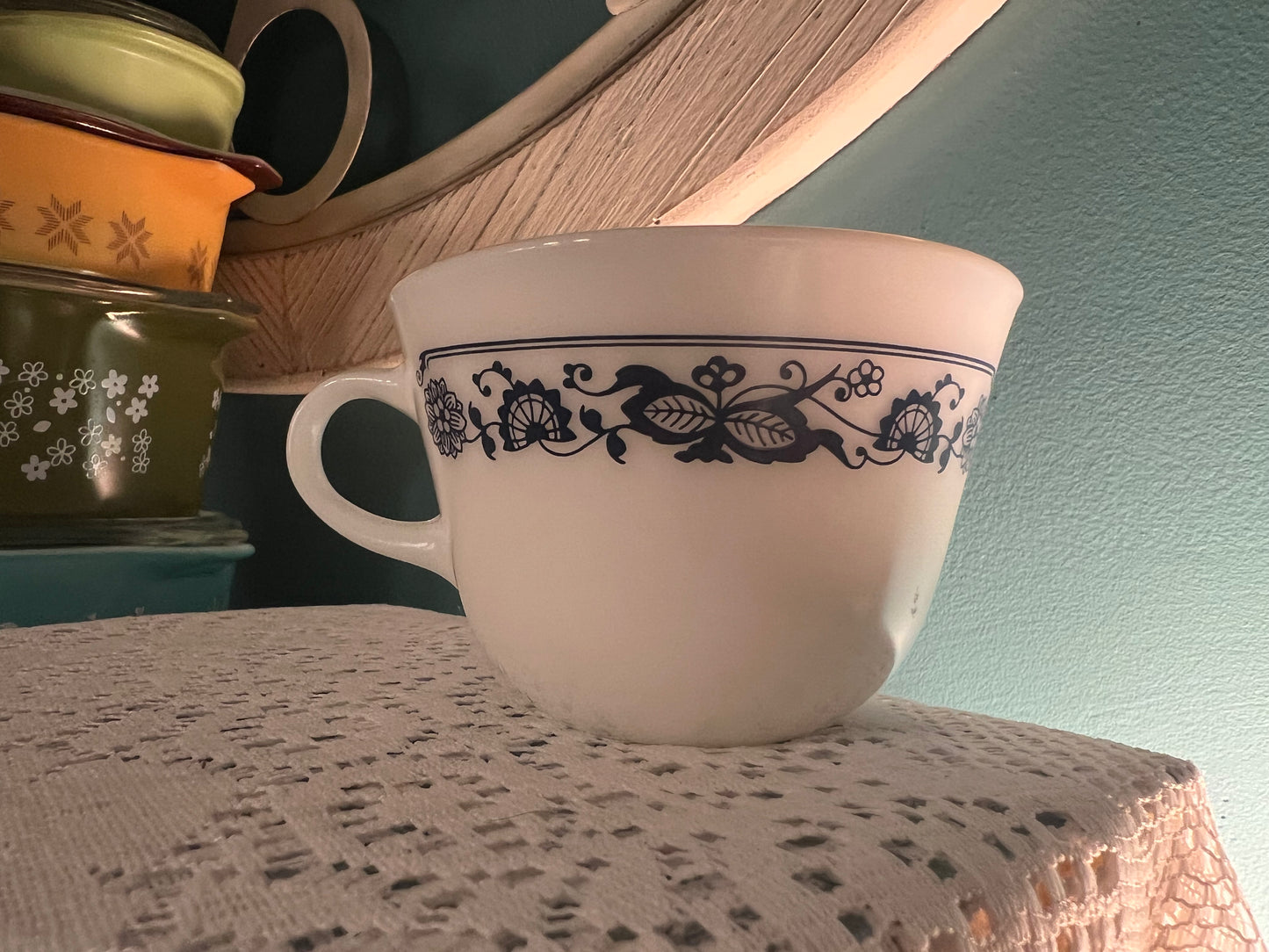 Retro Pyrex Old Town Blue floral pattern tea cup collectible