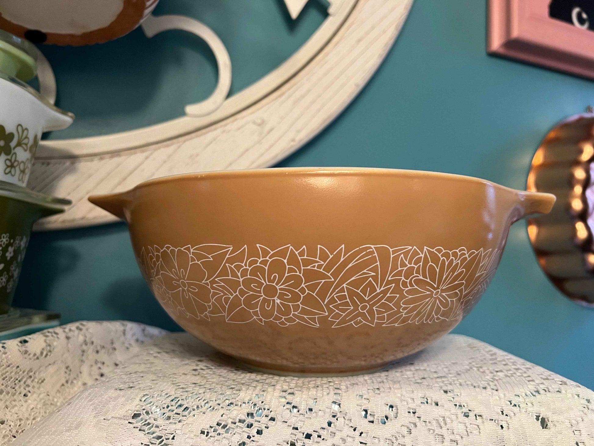 Vintage Pyrex Woodland Brown Cinderella Mixing Bowl | 2.5 L | Vintage Kitchenware