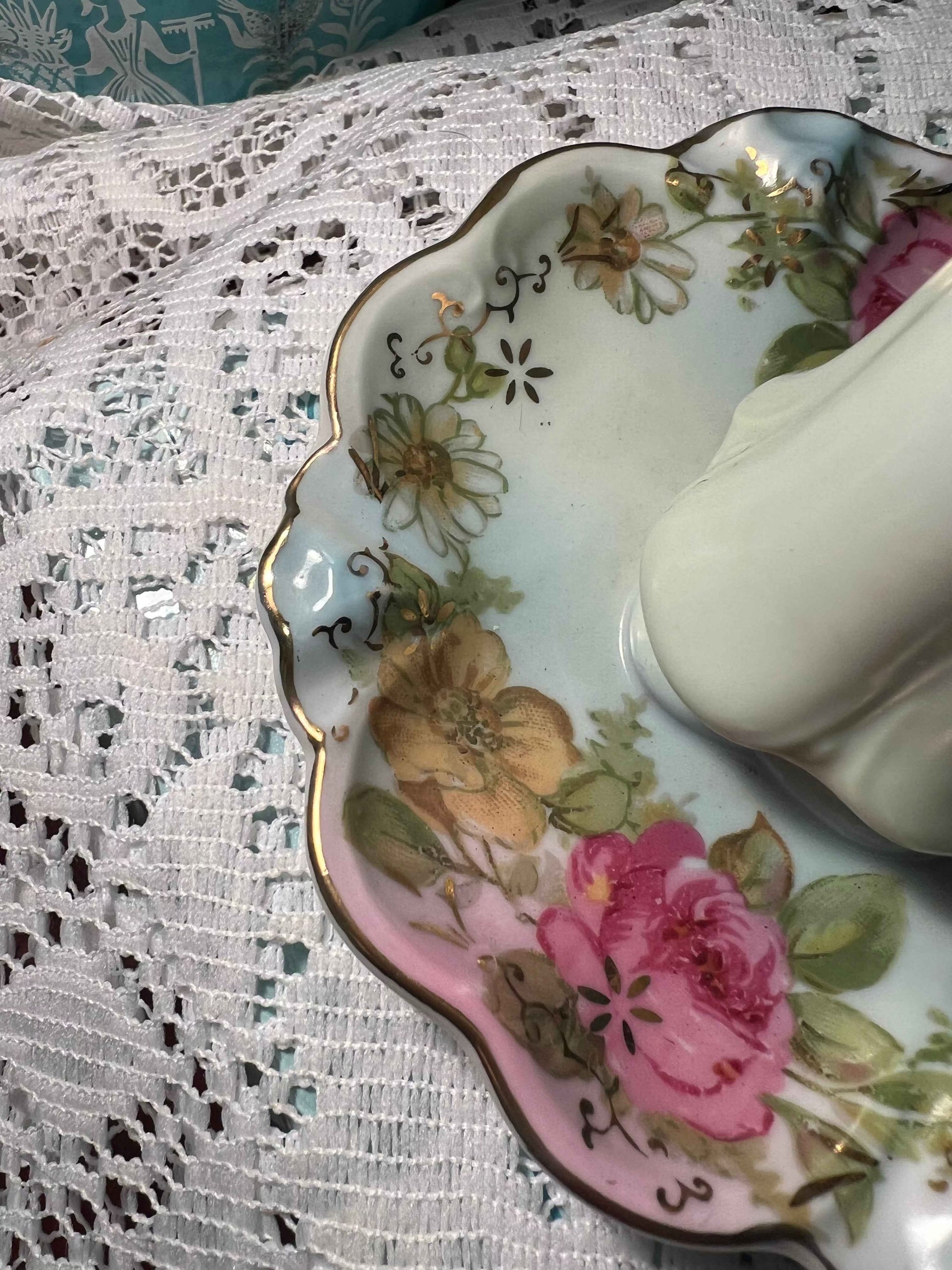 Vintage Hat Pin Holder | 5" Glass Collectible | Retro Vanity Decor