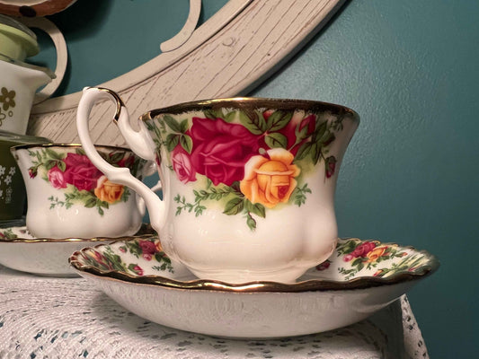 Royal Albert Old Country Roses Tea Cup & Saucer Set of 2 | Vintage Fine China