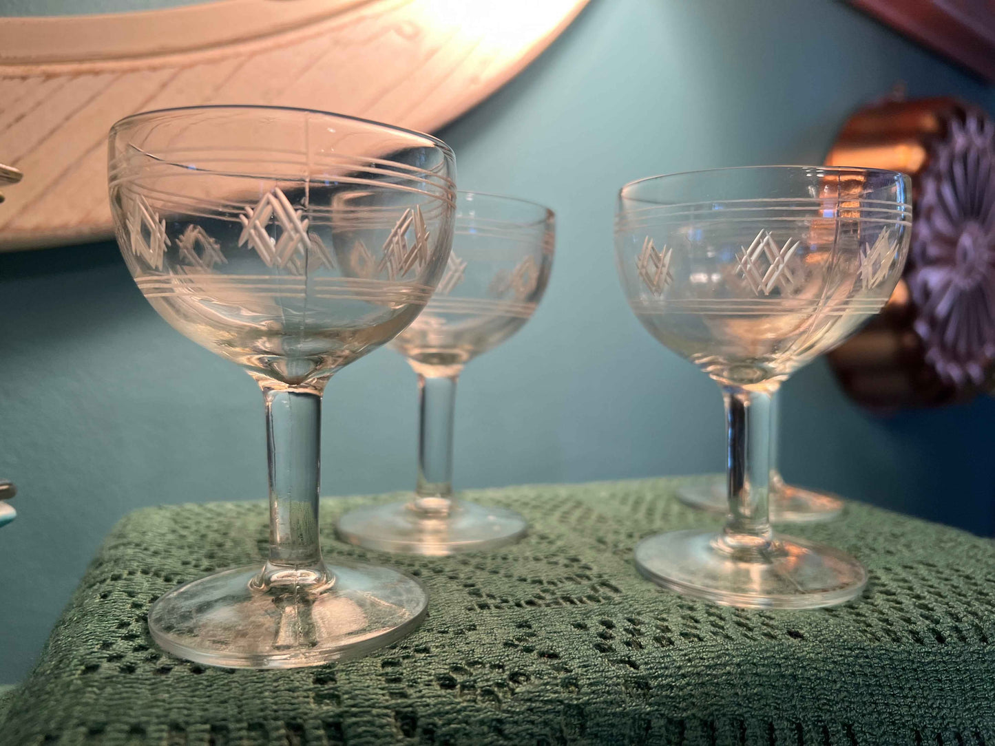 Standard Glass Criss Cross Bands - 4 Champagne/Tall Sherbet | Collectible Stemware | Vintage Drinkware- 4 Wine Glass | Collectible Stemware | Vintage Drinkware
