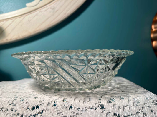 Vintage Anchor Hocking Stars and Bars Bowl | 8" Round Pressed Glass | Collectible