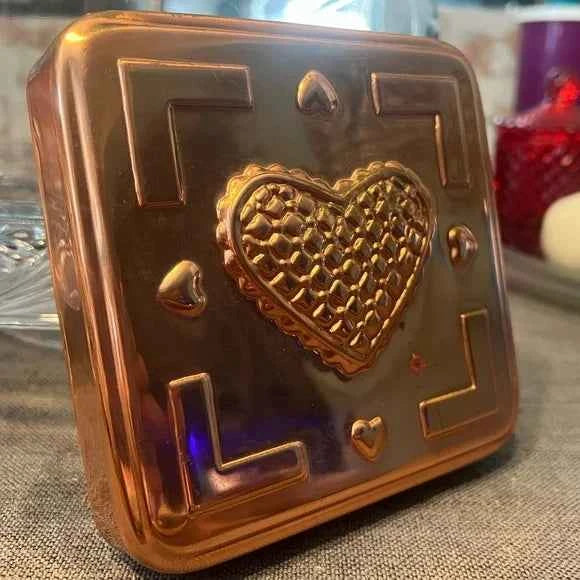 Vintage Old Dutch Copper Heart Mold - 5"x5" | Rustic Wall Decor | Collectible Kitchenware