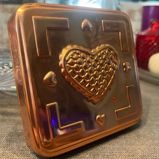 Vintage Old Dutch copper and brass heart mold