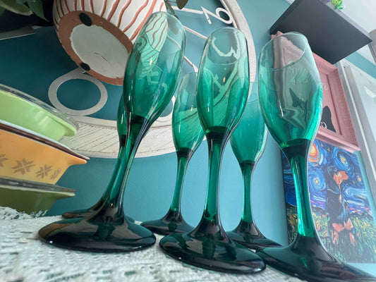 Vintage Libbey Teardrop Juniper Fluted Champagne Glasses – Set of 6, Dark Green, 8 3/4"
