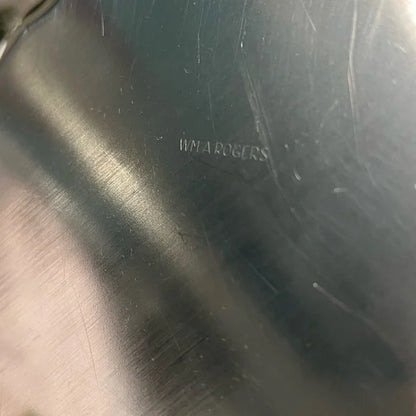 Vintage Wm A Rogers by Oneida Ltd 5.75” round scalloped edge silver plate bowls