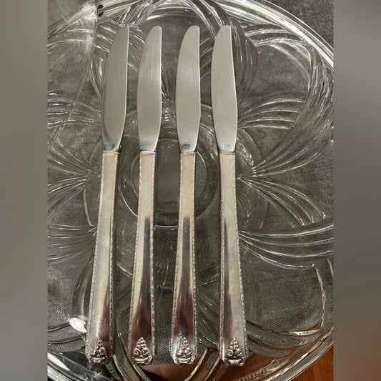 Vintage Prestige Silver Bordeaux Silverplate Knives – Set of 4 - Timeless Tableware